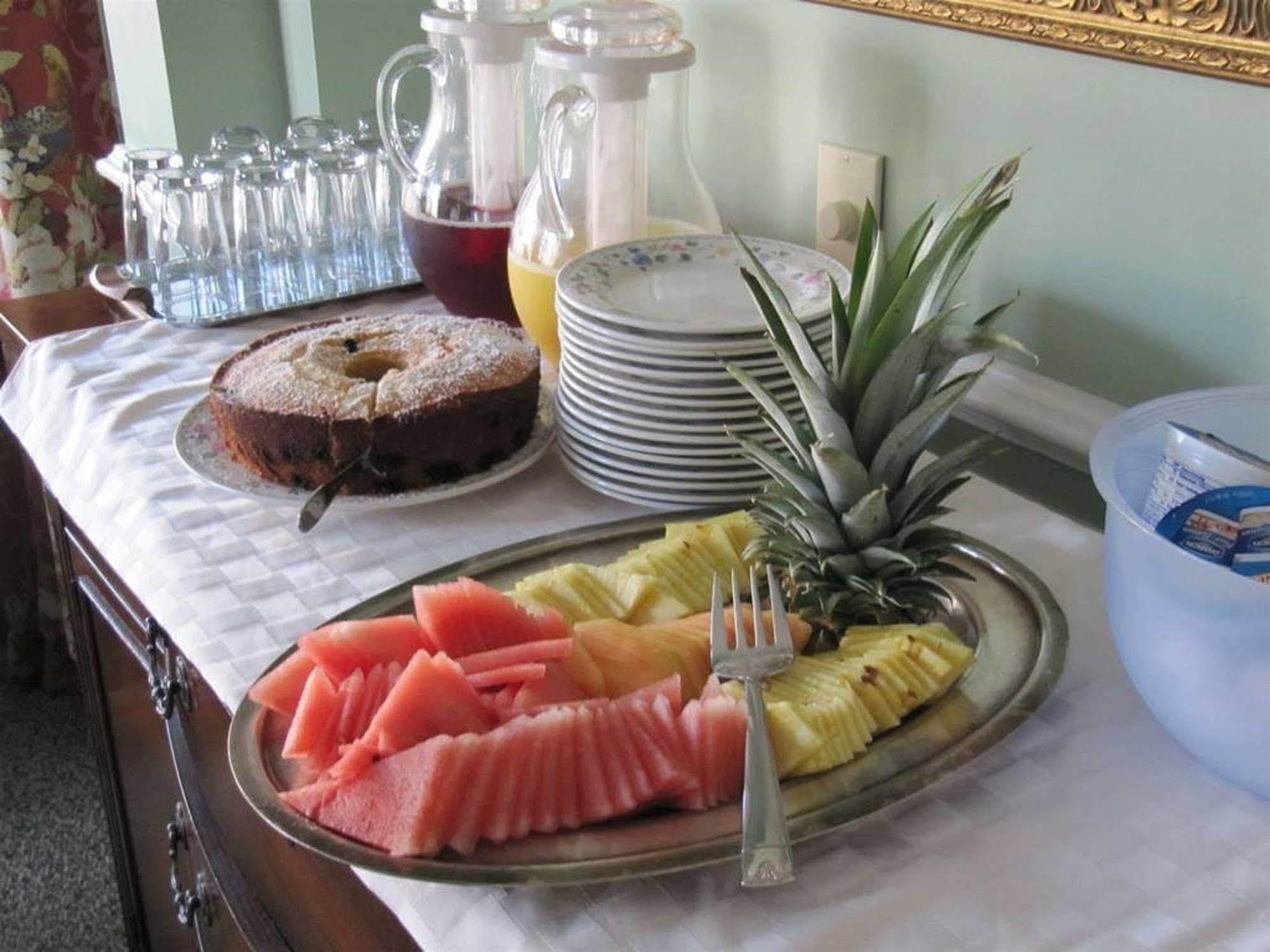 Carisbrooke Inn Bed & Breakfast Ventnor Eksteriør billede